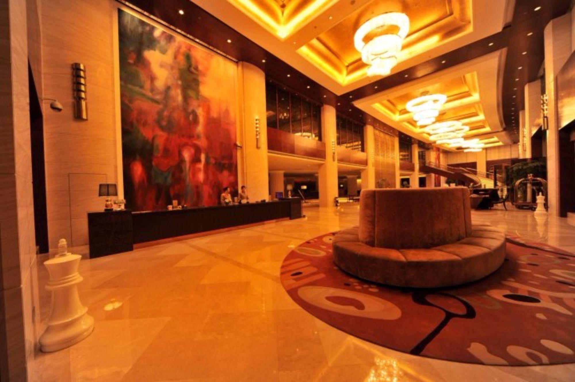 S&N Dalian Hotel Exteriér fotografie