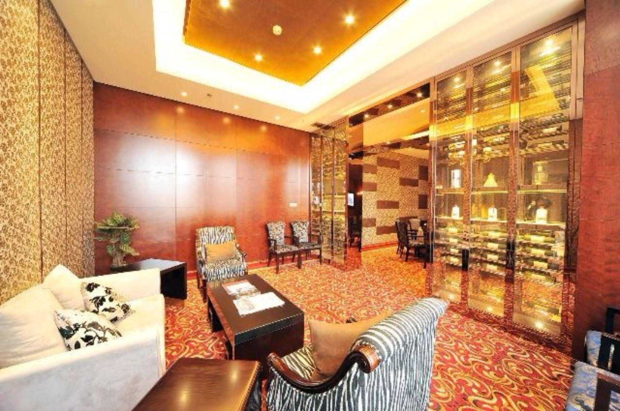 S&N Dalian Hotel Exteriér fotografie