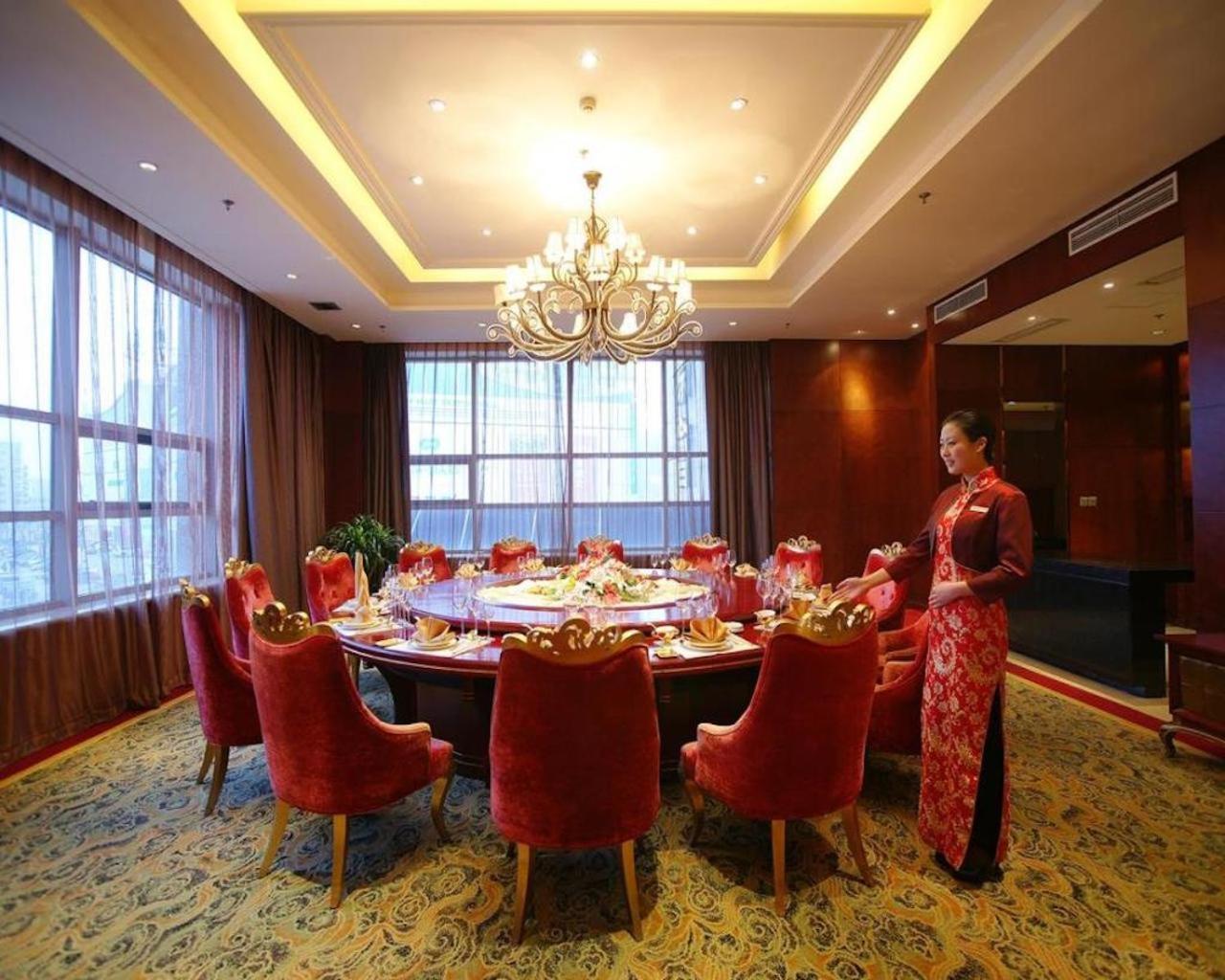 S&N Dalian Hotel Exteriér fotografie